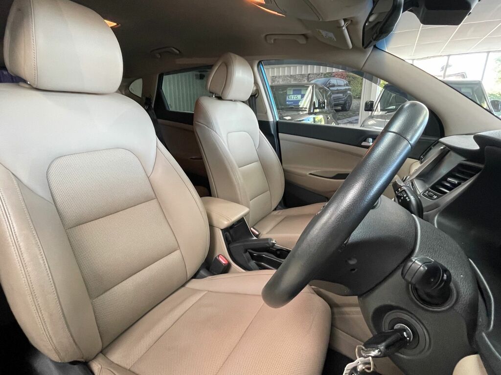 Hyundai Tucson Crdi Se Nav White #20