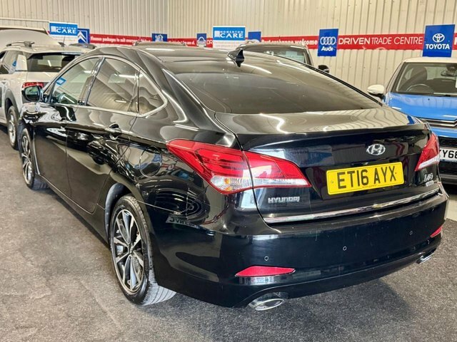 Hyundai I40 1.7 Crdi Blue Drive Se Nav Business Saloon Die Black #2