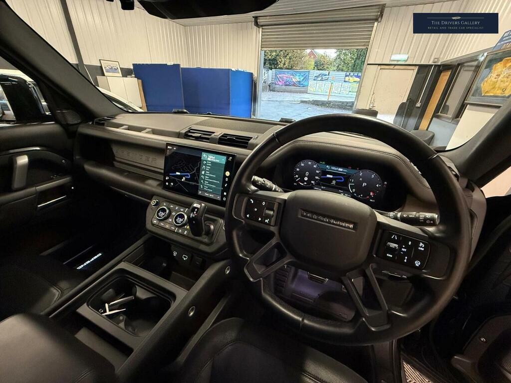 Land Rover Defender 110 Suv 3.0 D300 Mhev X-dynamic Hse 4Wd Euro 6 S EO72XLL Black #4
