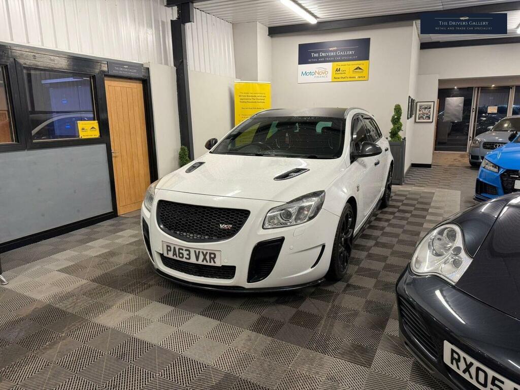 Vauxhall Insignia Estate 2.8T V6 Vxr Supersport Nav Sports Tourer 4W White
