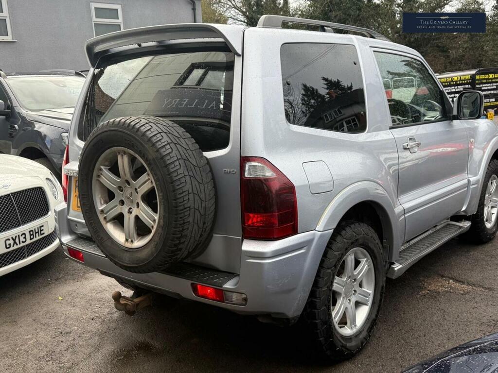 Mitsubishi Shogun 3.2 Elegance Lwb Di-d 159 Bhp Grey #13