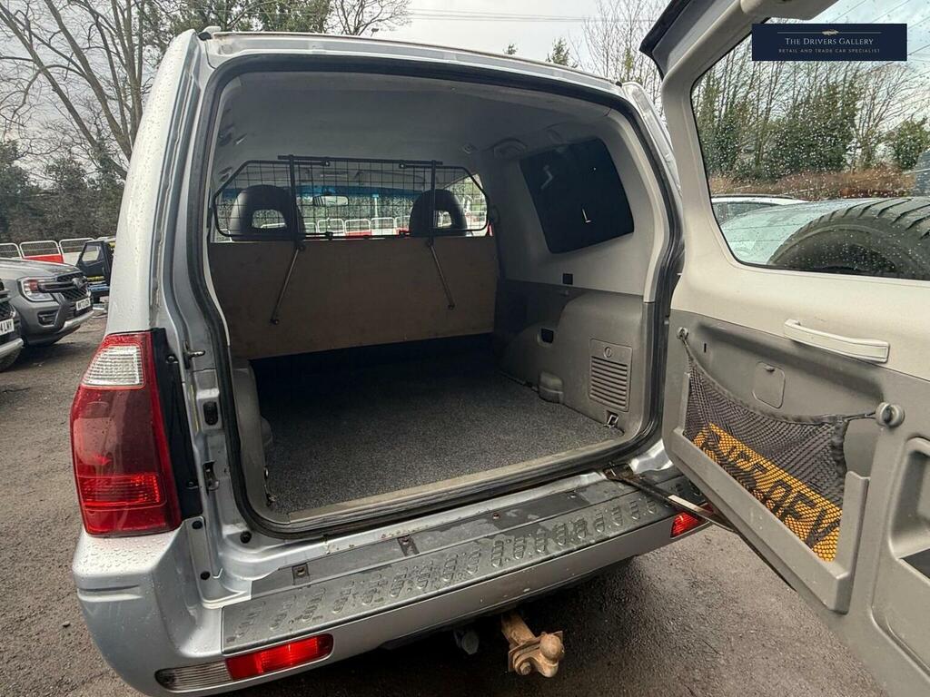 Mitsubishi Shogun 3.2 Elegance Lwb Di-d 159 Bhp Grey #17