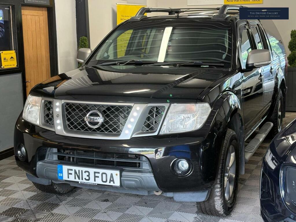 Nissan Navara Pickup 2.5 Dci Platinum 4Wd Euro 5 2013 Black #2