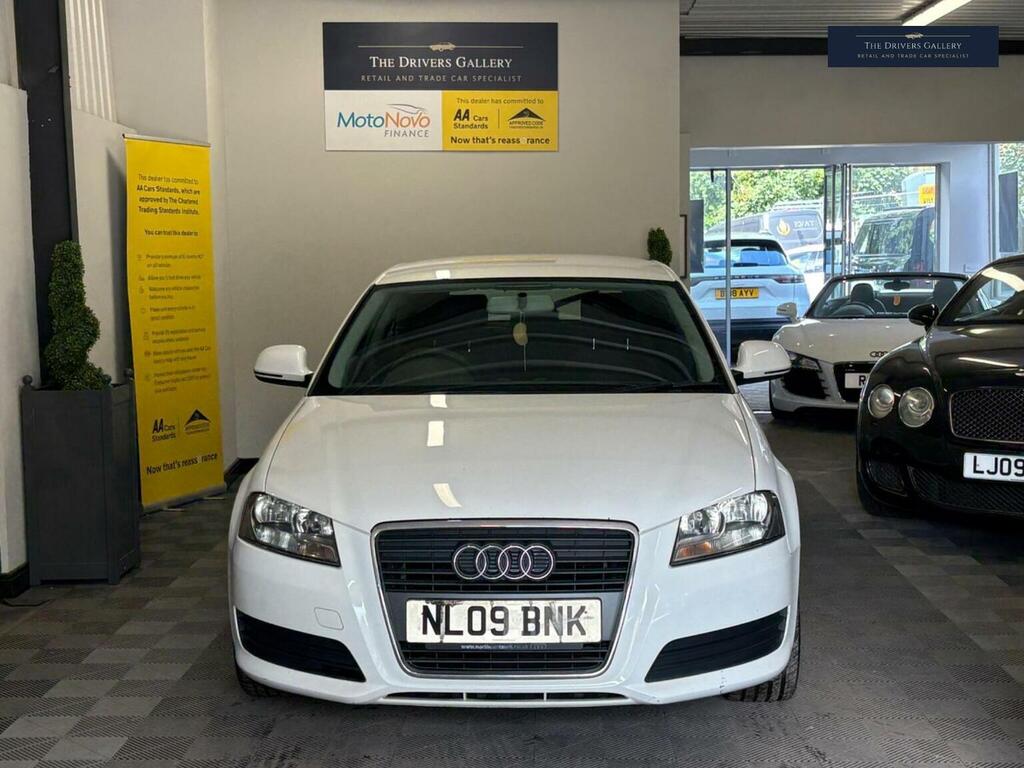 Audi A3 Hatchback 1.6 Technik Euro 4 200909 NL09BNK White #3