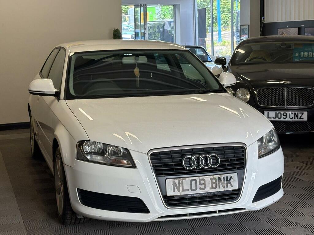 Audi A3 Hatchback 1.6 Technik Euro 4 200909 White #6