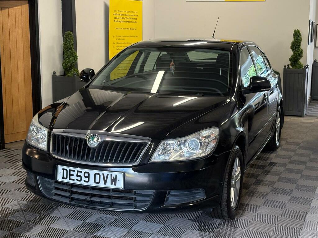 Skoda Octavia Hatchback 1.4 Tsi Se Euro 4 200959 Black #2