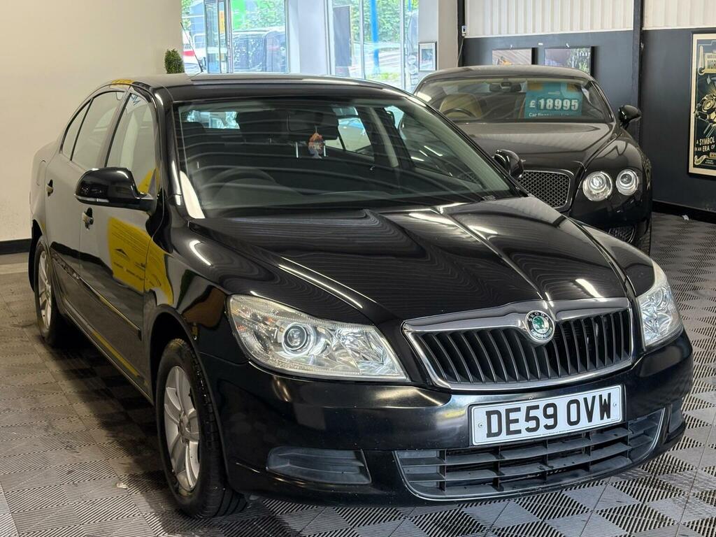 Skoda Octavia Hatchback 1.4 Tsi Se Euro 4 200959 Black #5