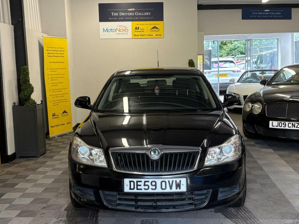 Skoda Octavia Hatchback 1.4 Tsi Se Euro 4 200959 Black #3