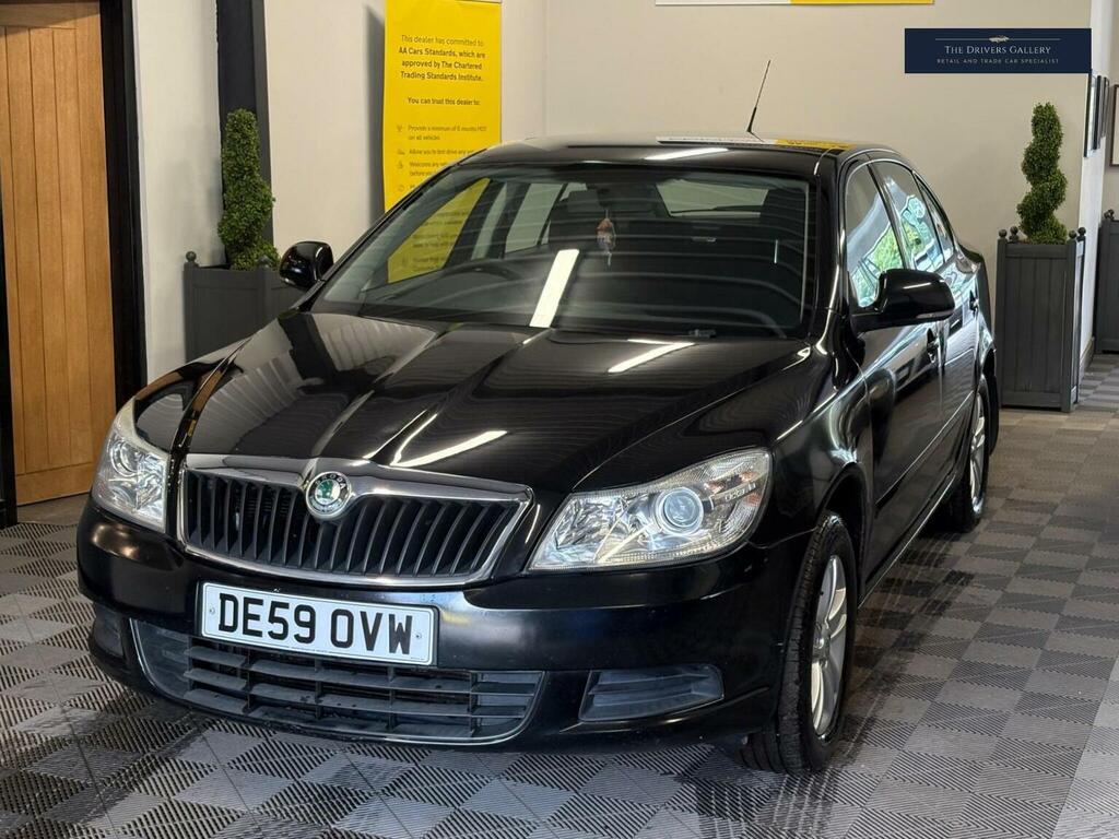 Skoda Octavia Hatchback 1.4 Tsi Se Euro 4 200959 Black #2