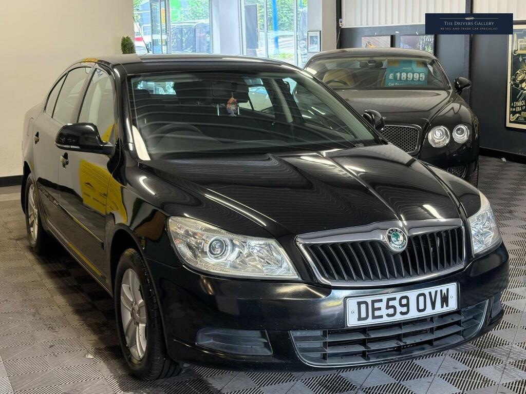 Skoda Octavia Hatchback 1.4 Tsi Se Euro 4 200959 Black #5
