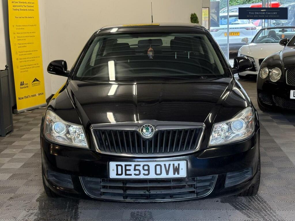 Skoda Octavia Hatchback 1.4 Tsi Se Euro 4 200959 Black #4