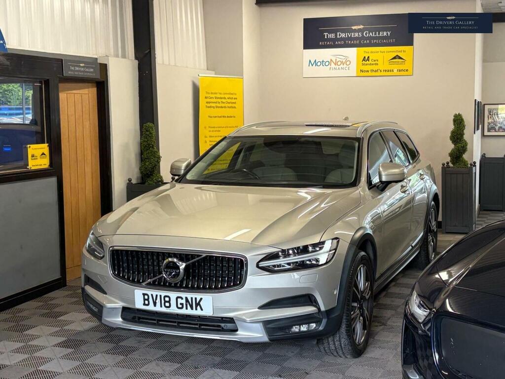 Volvo V90 Cross Country Estate 2.0 D4 Pro Awd Euro 6 Ss 2018 Gold
