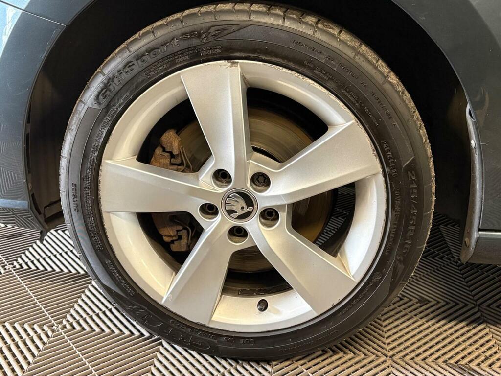 Skoda Fabia 1.0 Tsi Se L Euro 6 Ss Grey #6