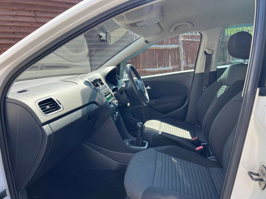 Volkswagen Polo Match Black #18