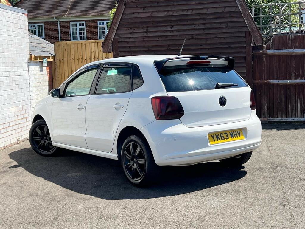 Volkswagen Polo Match Black #4