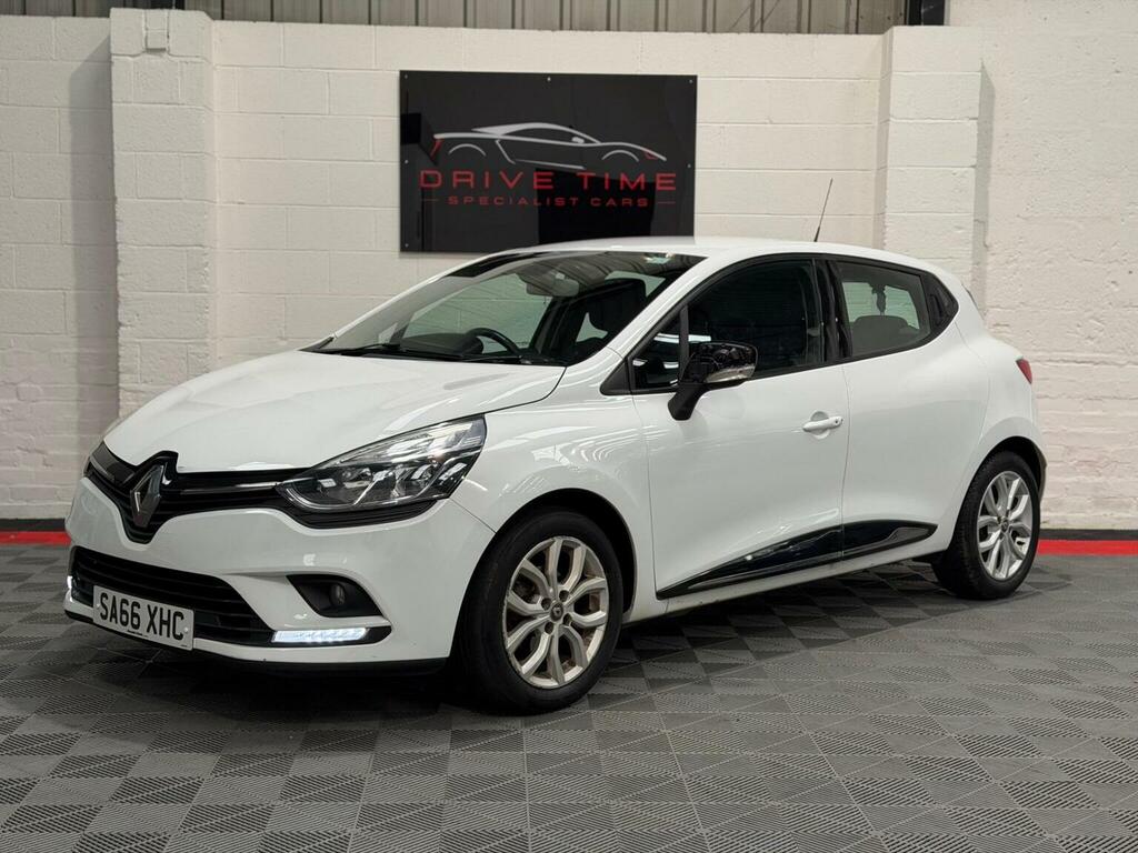 Renault Clio 1.2 16V Dynamique Nav Euro 6 SA66XHC White #2