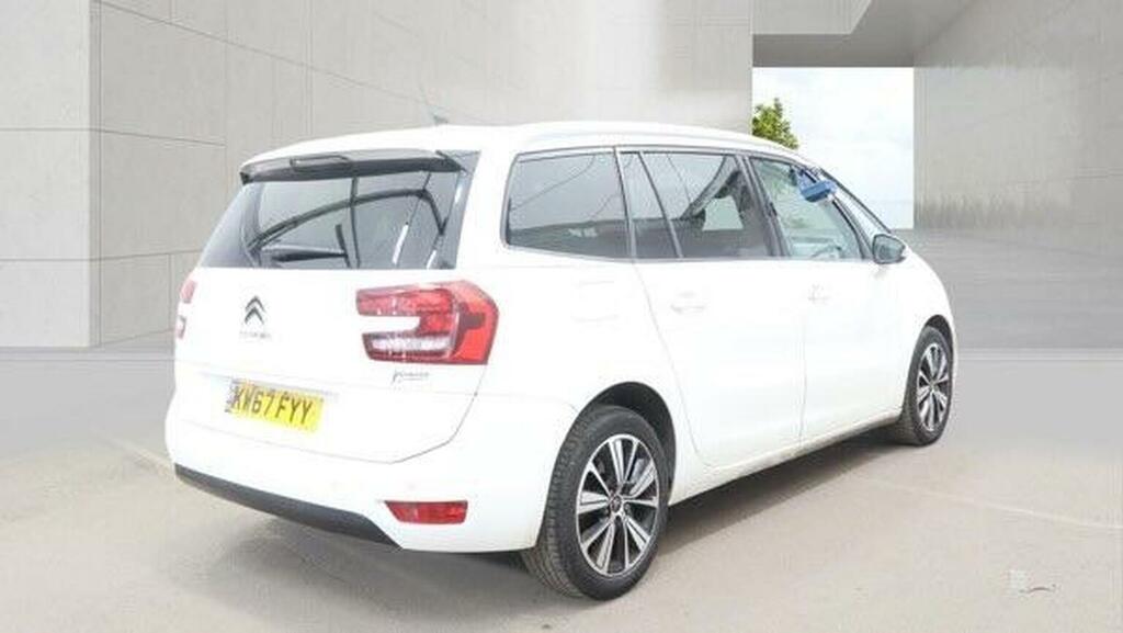 Citroen Grand C4 Picasso 1.2 Puretech Feel Euro 6 Ss White #2