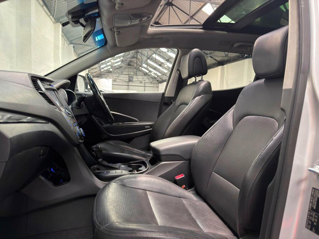 Hyundai Santa Fe   #27