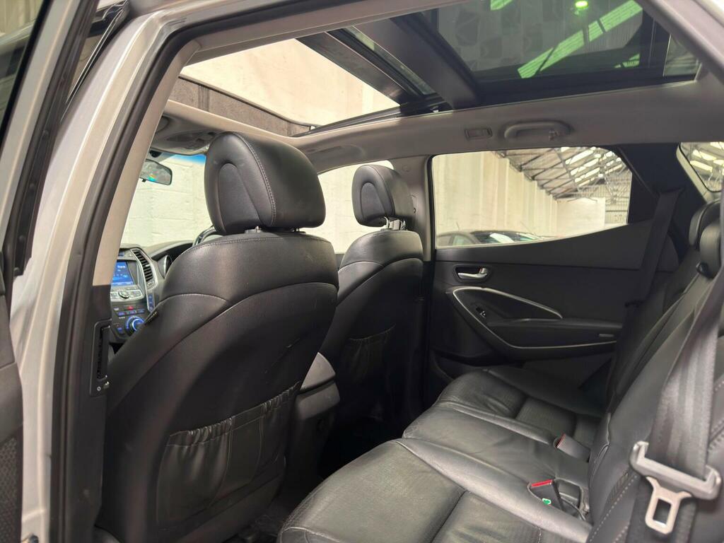 Hyundai Santa Fe   #17