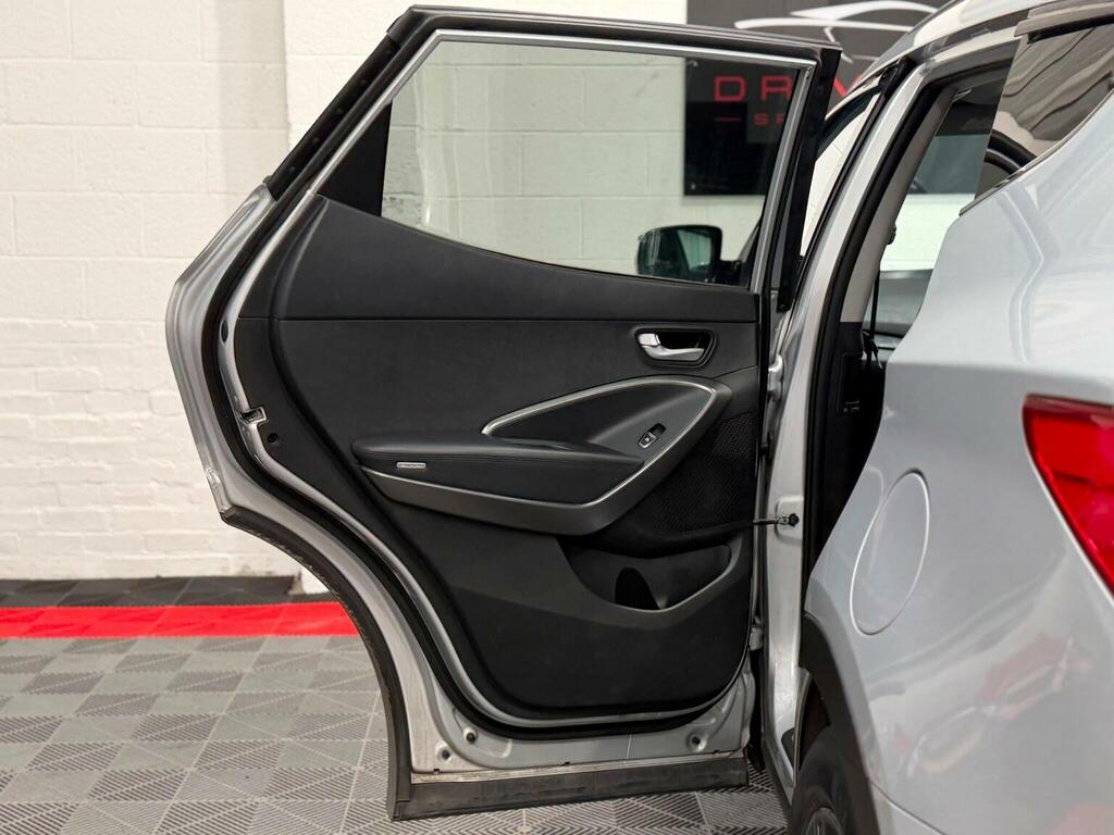 Hyundai Santa Fe   #20