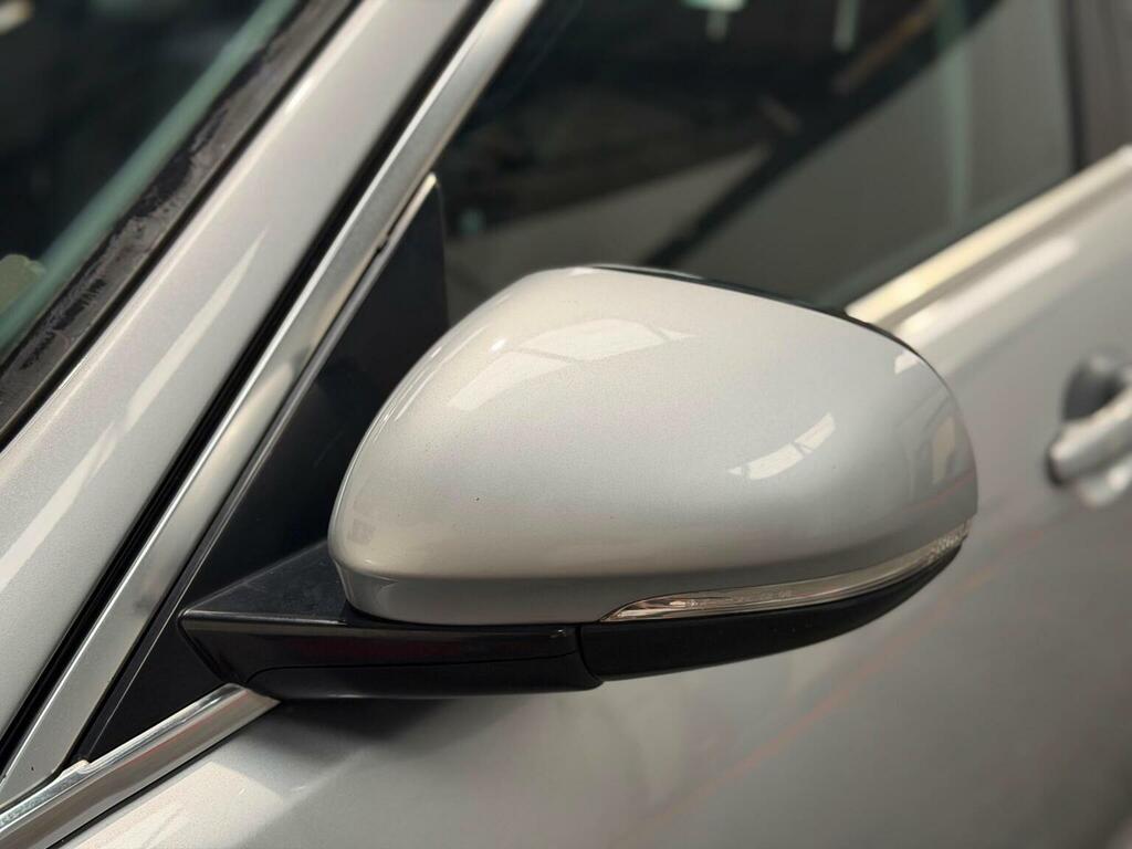 Jaguar XF Saloon Grey #36