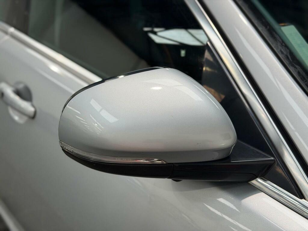 Jaguar XF Saloon Grey #35