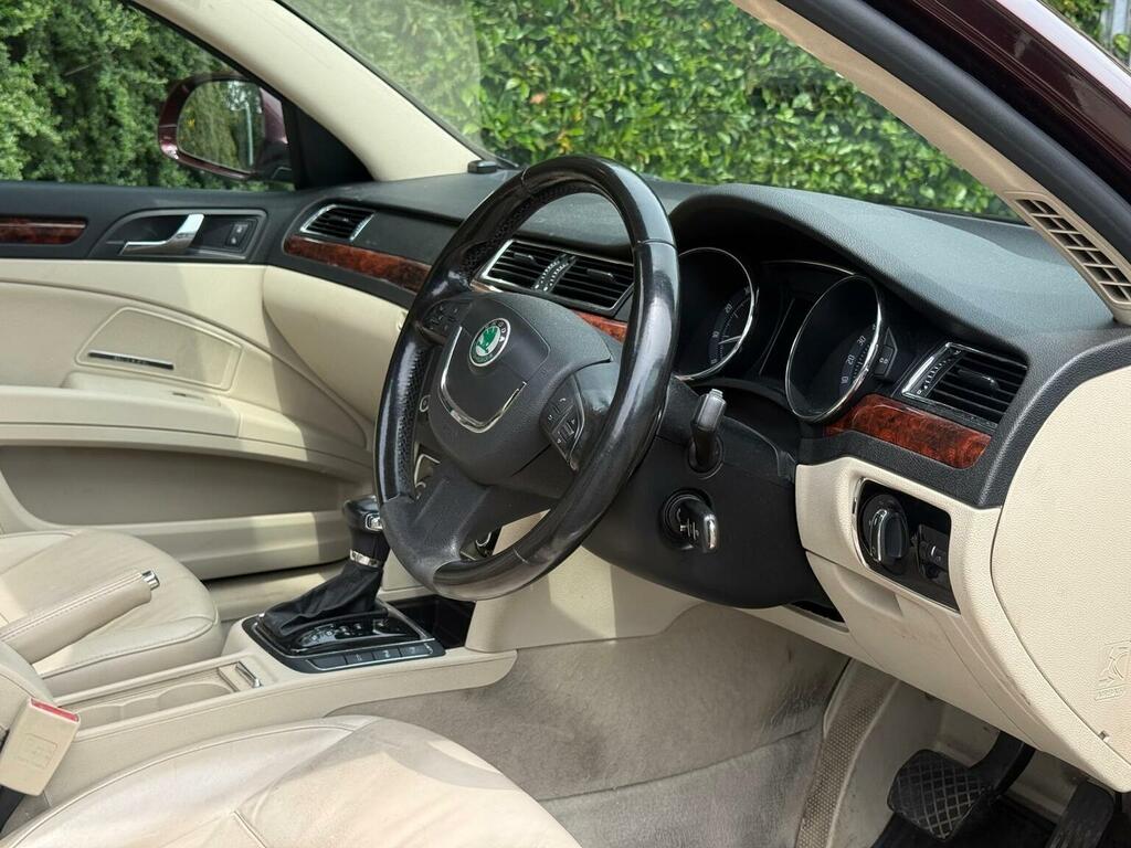 Skoda Superb 2.0 Elegance Tdi Cr Purple #21