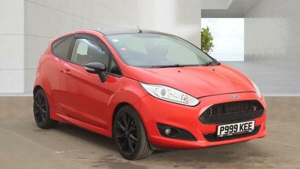 Ford Fiesta 1.0T Ecoboost Zetec S Euro 6 Ss Red