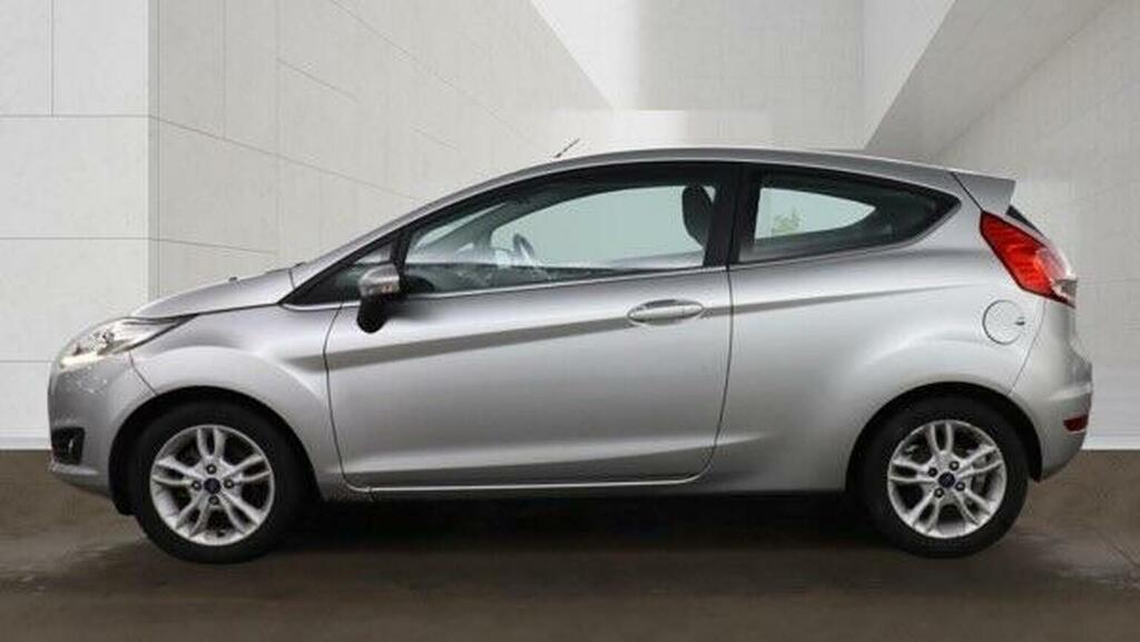 Ford Fiesta 1.0T Ecoboost Zetec Euro 6 Ss Silver #4
