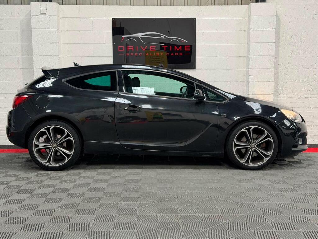 Vauxhall Astra GTC Gtc 2.0 Cdti 16V White #11