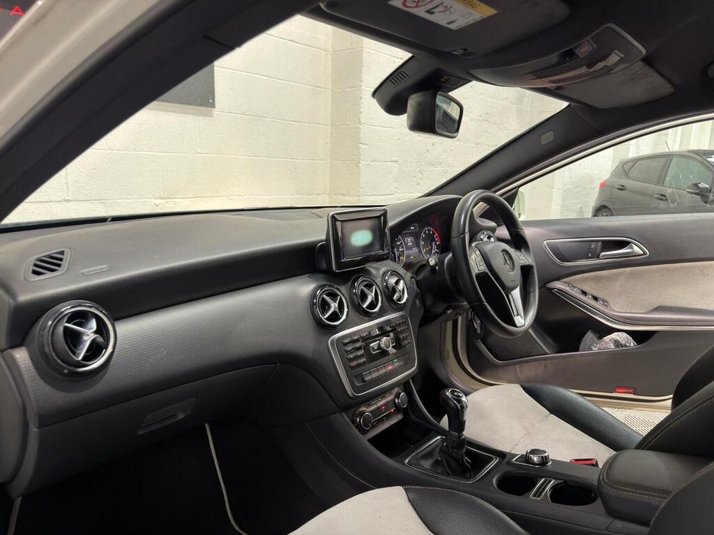 Mercedes-Benz A Class 1.8L Se Silver #10