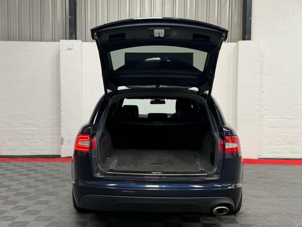 Jaguar XF Saloon Green #35