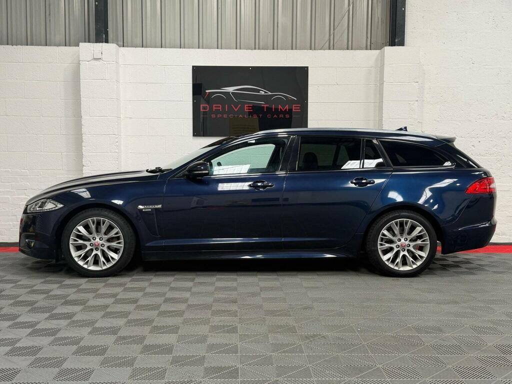 Jaguar XF Saloon Green #8