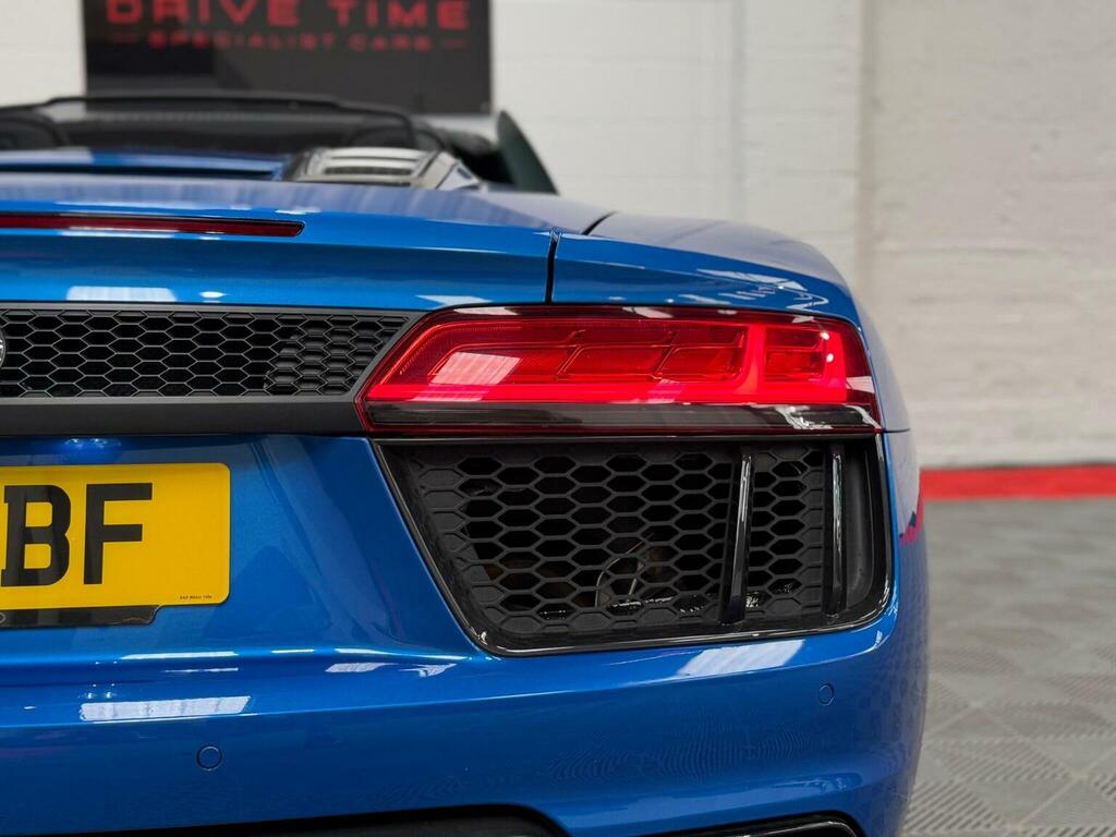 Audi R8 Coup- V10 Plus 5.2 Fsi Quattro 610 Ps S Tronic Black #44
