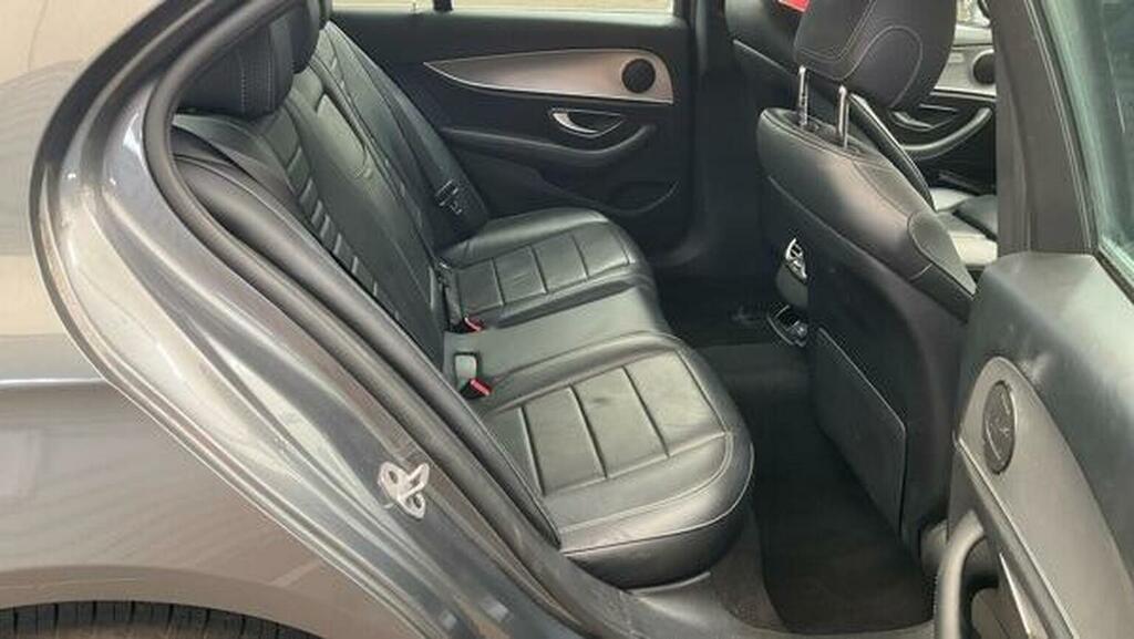 Mercedes-Benz E Class 2.0 E300 Amg Line Premium G-tronic Euro 6 Ss Black #8