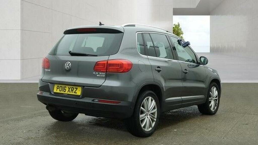 Volkswagen Tiguan 2.0 Tdi Bluemotion Tech Match Edition 2Wd Euro 6 Grey #4