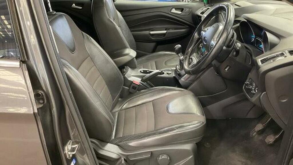 Ford Kuga 1.5 Ecoboost 120 Zetec 2Wd 2016 Black #7