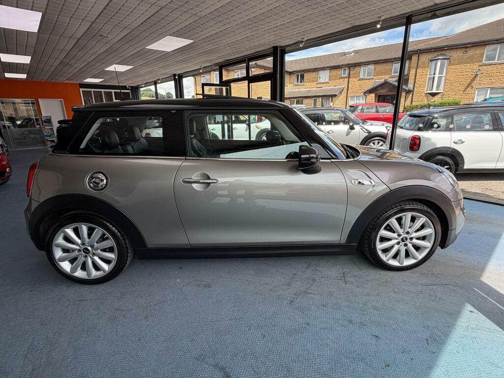 Mini Hatch Hatchback 2.0 Cooper Sd 6Spd Euro 6 Ss Silver #2