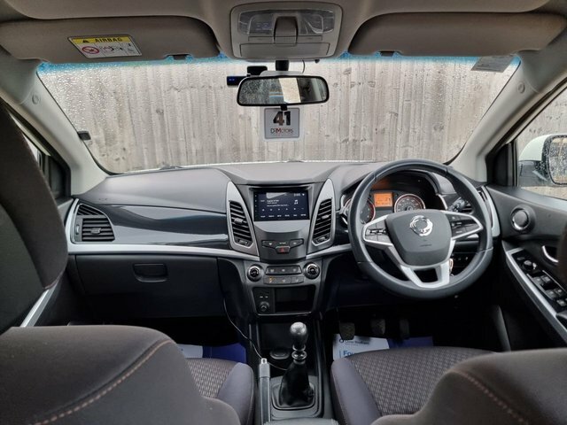 SsangYong Korando 2.2D Se Suv 4Wd Euro 6 178 Ps White #5