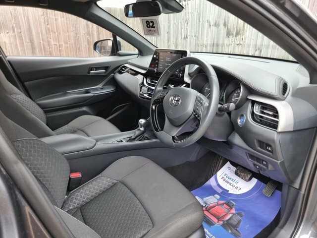 Toyota C-Hr 1.8 Vvt-h Gpf Icon Suv Hybrid Cvt Euro EA72RVP Grey #5