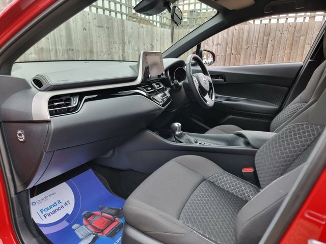 Toyota C-Hr 1.8 Vvt-h Gpf Icon Suv Hybrid Cvt Euro Red #2