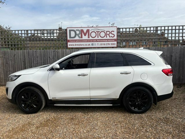 Kia Sorento  White #7