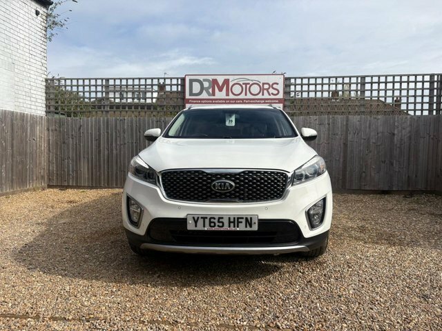 Kia Sorento  White #11