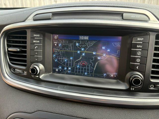 Kia Sorento 2.2 Crdi Kx-2 Suv Awd Euro 6 S White #3