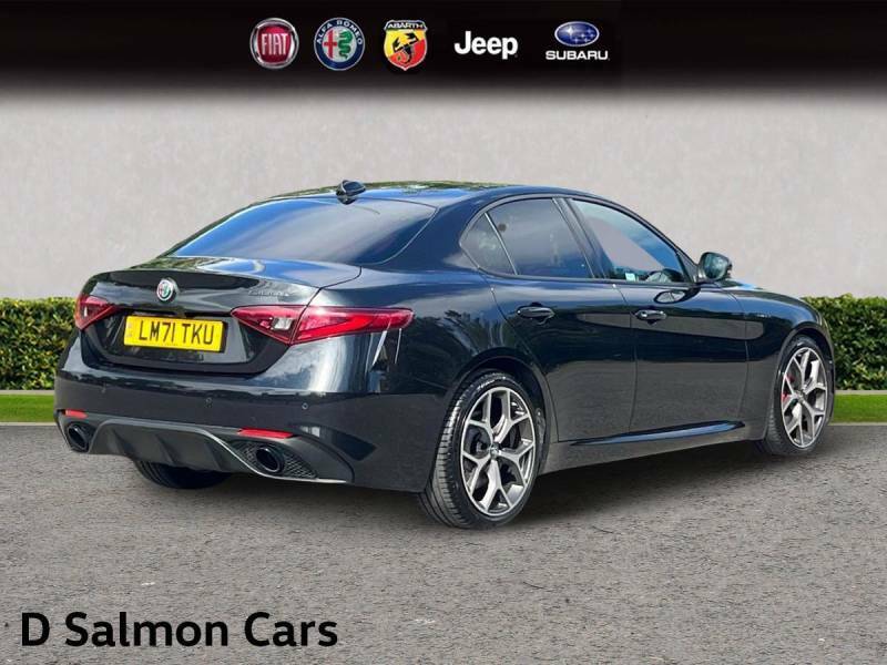 Alfa Romeo Giulia 2.0T Veloce Euro 6 Ss Black #4