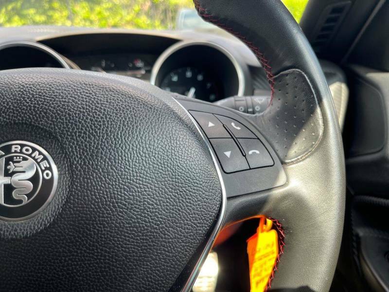 Alfa Romeo Giulietta 1.4 Tb Speciale Red #34
