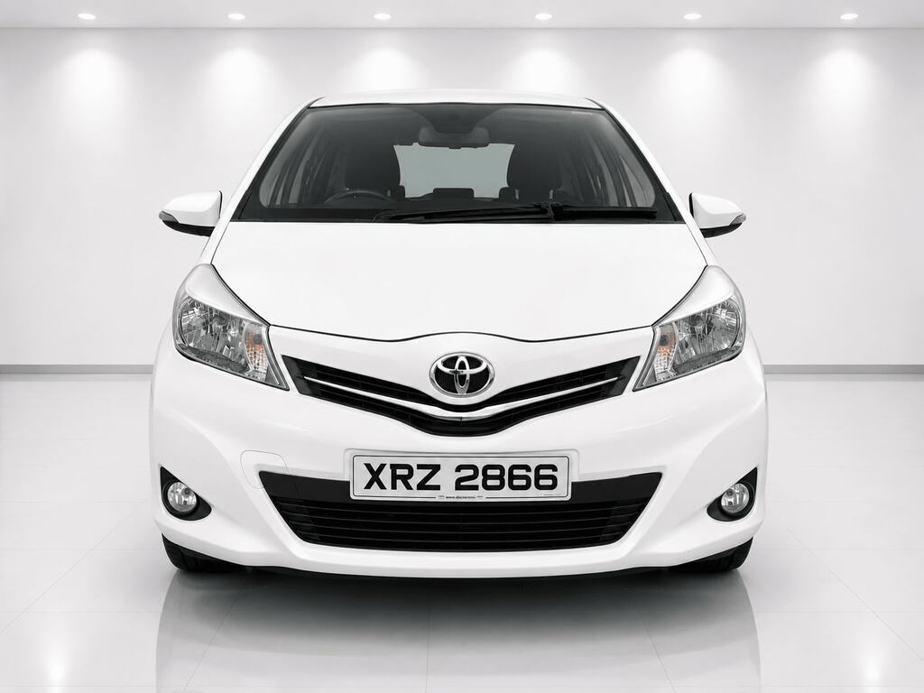 Toyota Yaris 1.3 Vvt-i Cvt XRZ2866 White #2