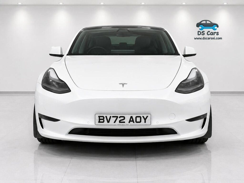 Tesla Model Y Long Range Awd BV72AOY White #2