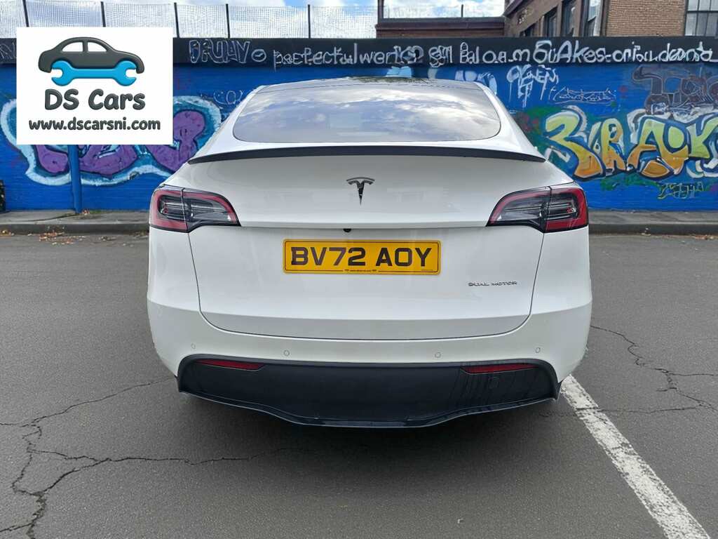 Tesla Model Y Long Range Awd BV72AOY White #5