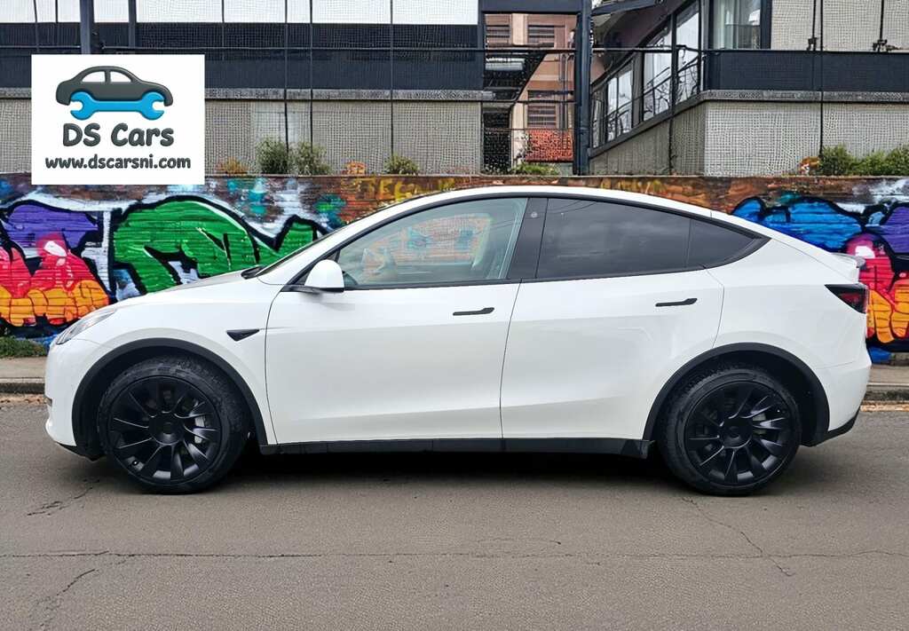 Tesla Model Y Long Range Awd BV72AOY White #4